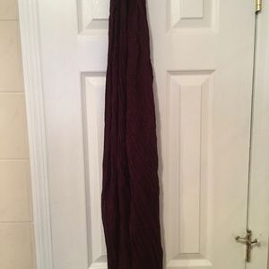 Maroon Wrinkle Scarf